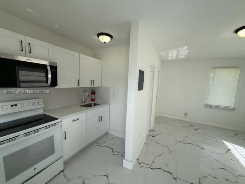 2773 NW 57th St , Miami, FL 33142 Photo