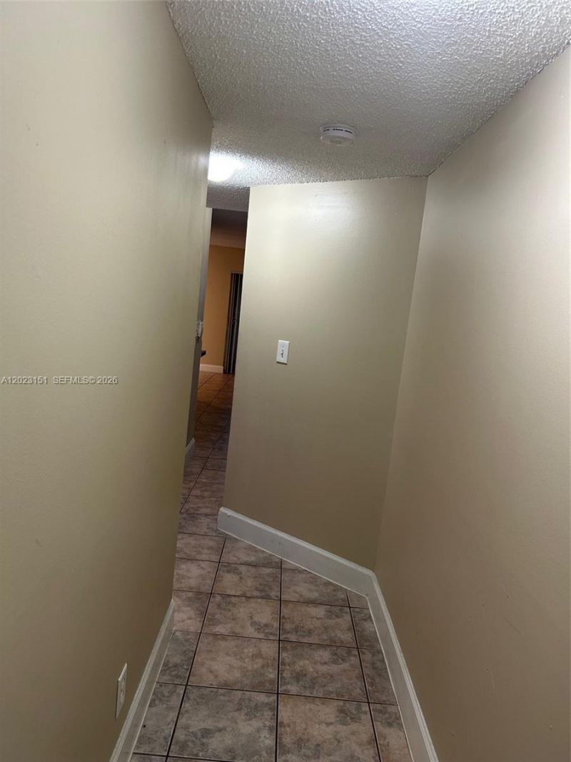 301 SW 86th Ave, Unit 102, Pembroke Pines, FL 33025 Photo