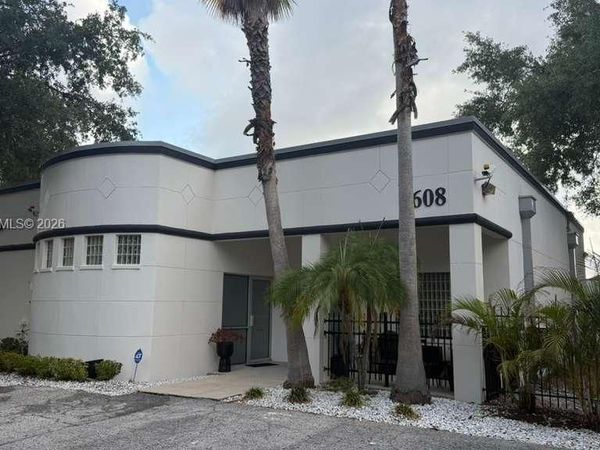 608 S Tampania , Tampa, FL 33609