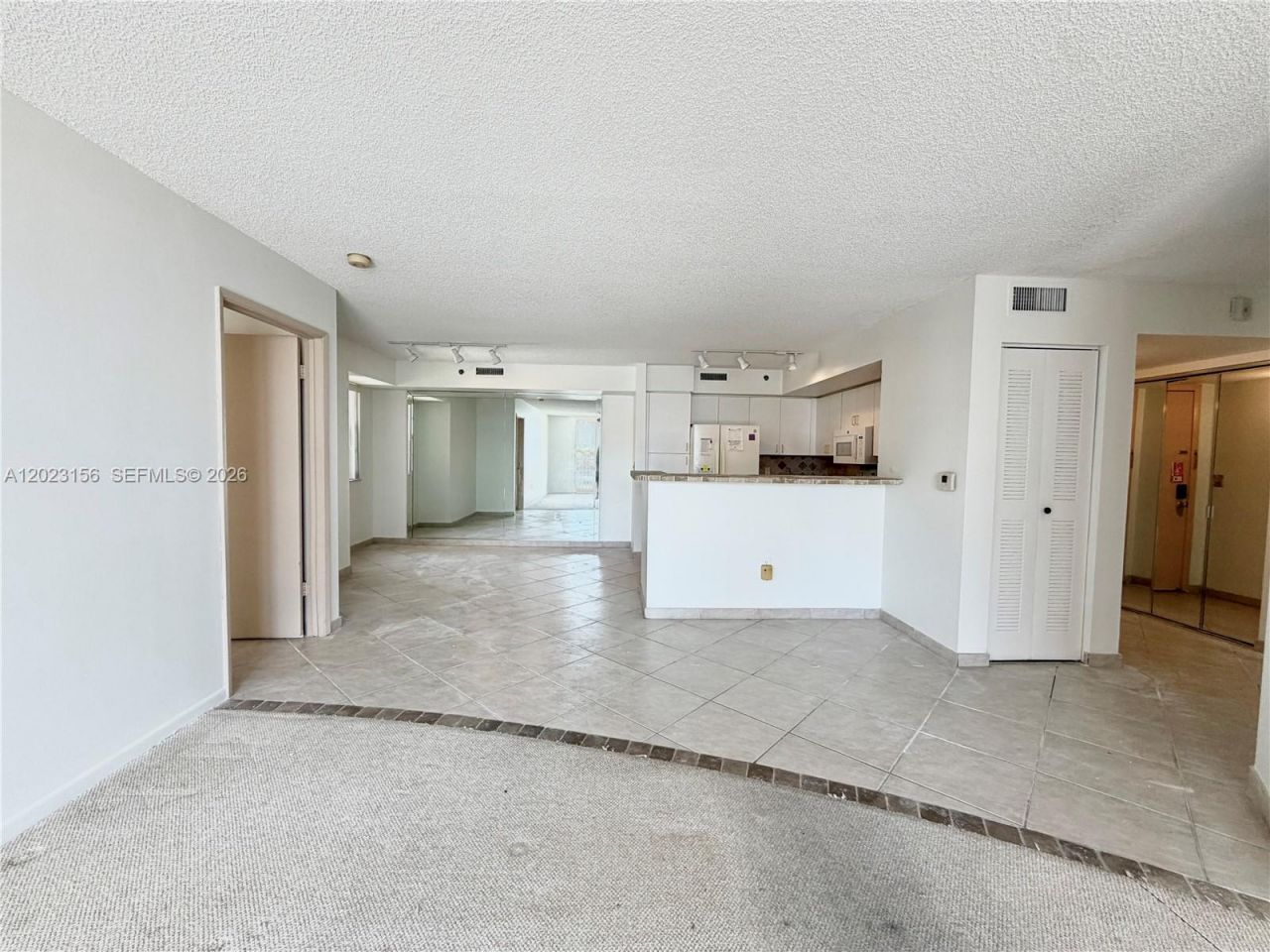 19877 E Country Club Dr, Unit 3408, Aventura, FL 33180 Photo