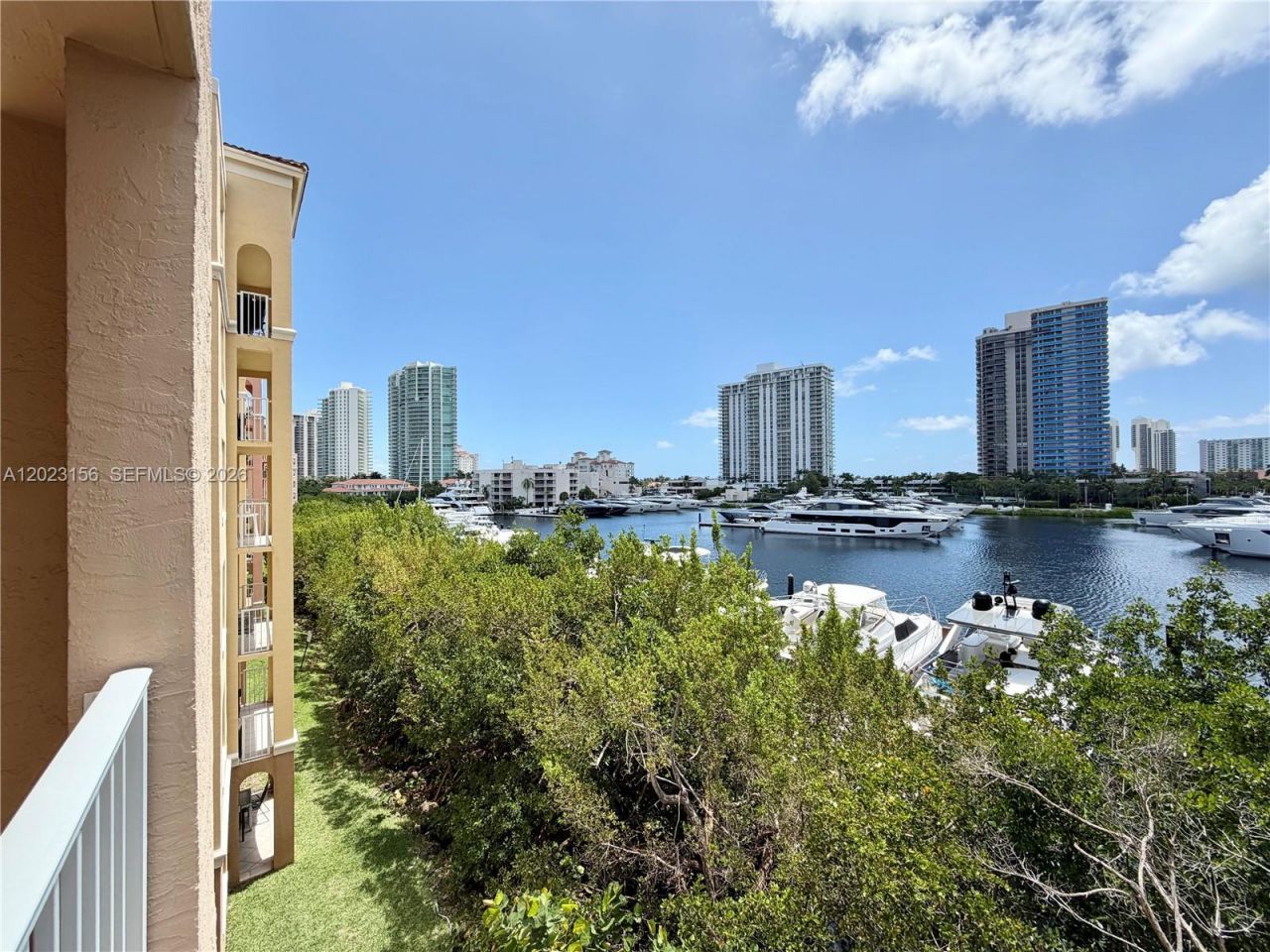 19877 E Country Club Dr, Unit 3408, Aventura, FL 33180 Photo