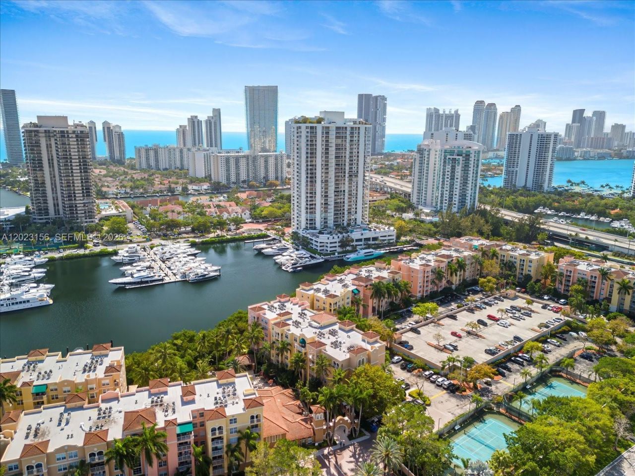 19877 E Country Club Dr, Unit 3408, Aventura, FL 33180 Photo