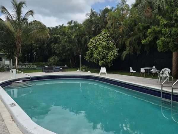 1420 Atlantic Shores Blvd , Unit 236, Hallandale Beach, FL 33009