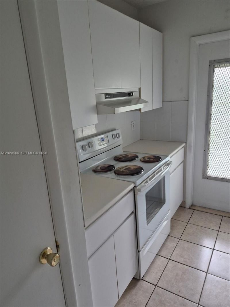 1420 Atlantic Shores Blvd, Unit 236, Hallandale Beach, FL 33009 Photo