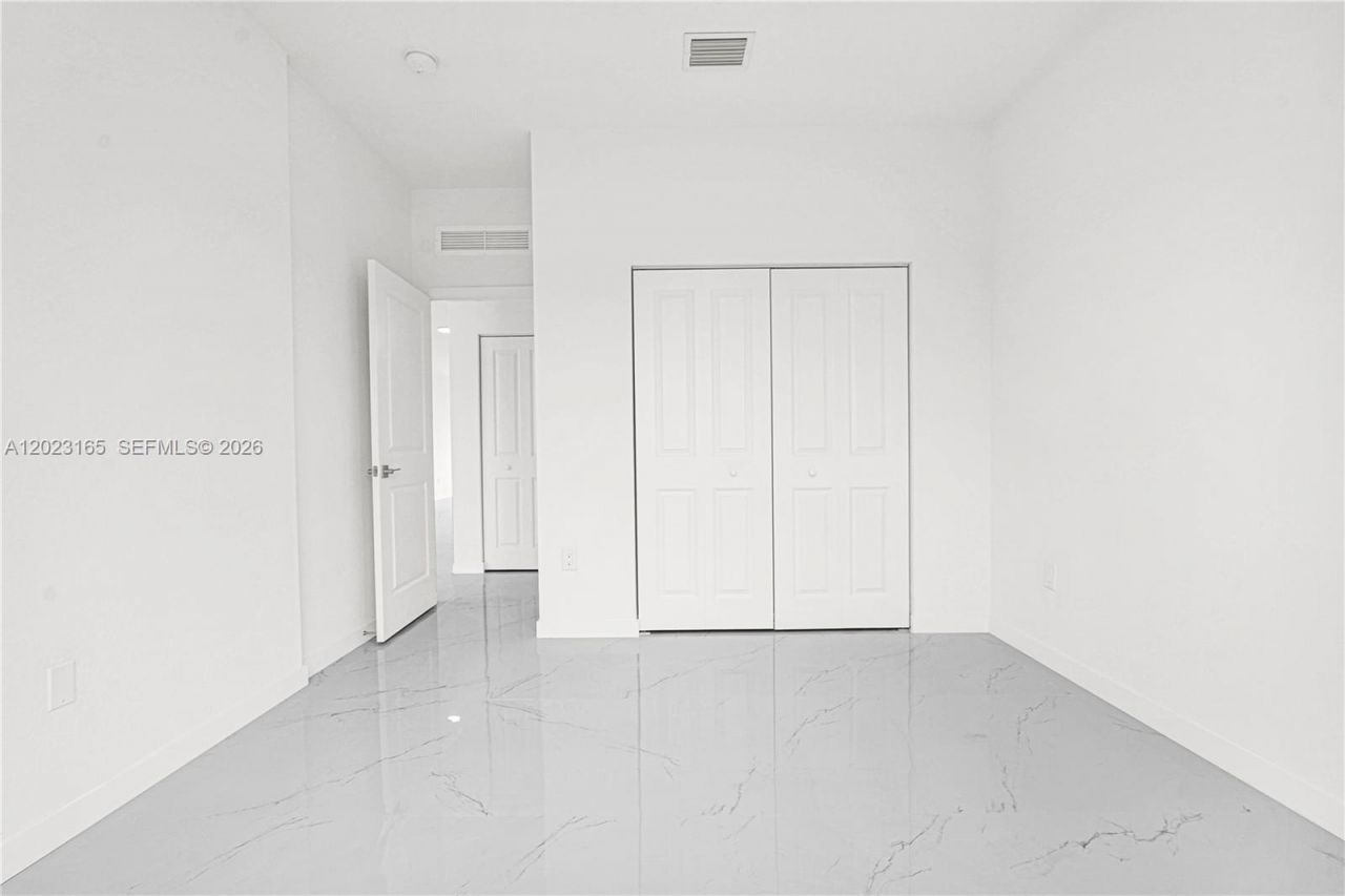 22555 SW 125 Ave , Unit 13A, Miami, FL 33170 Photo
