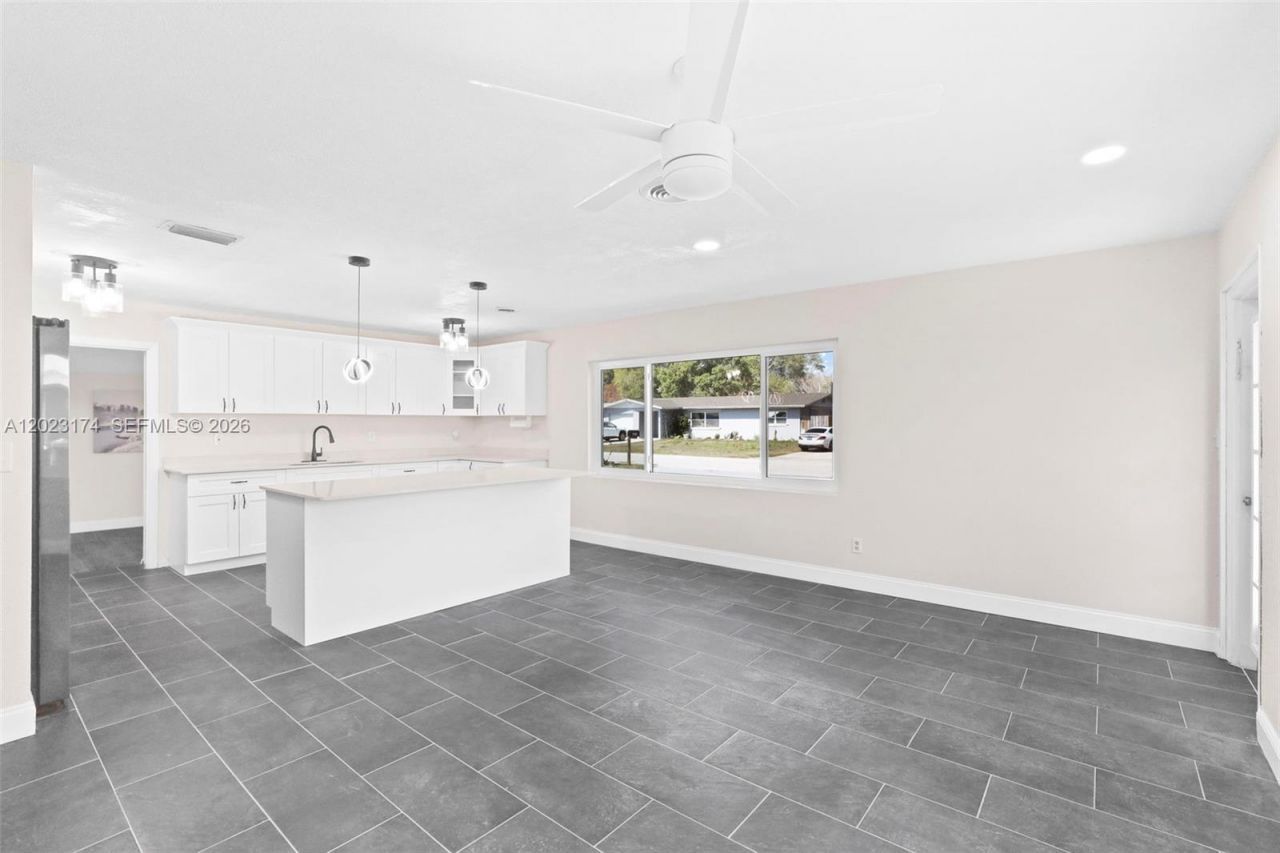 1013 Hispana Ave , Fort Pierce, FL 34982 Photo