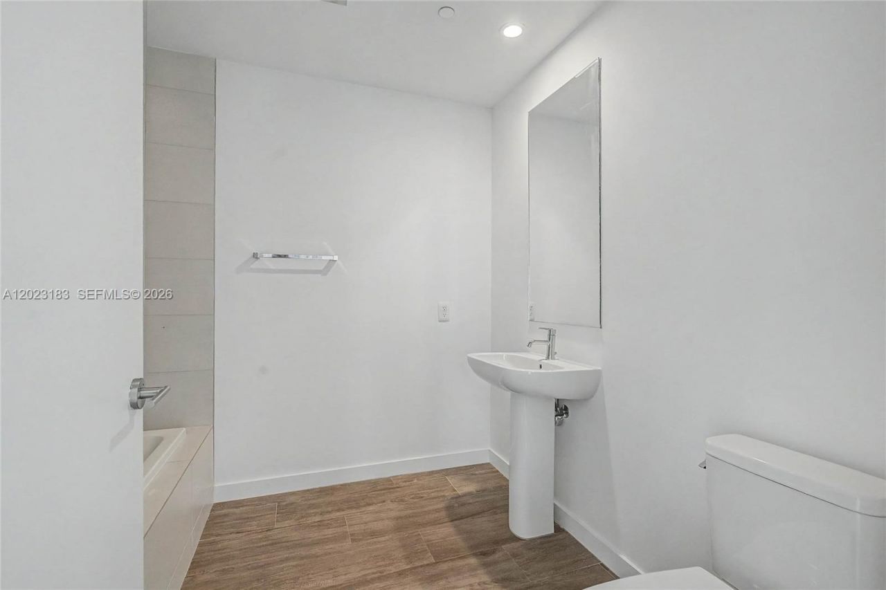 2900 NE 7th Ave, Unit 3107, Miami, FL 33137 Photo