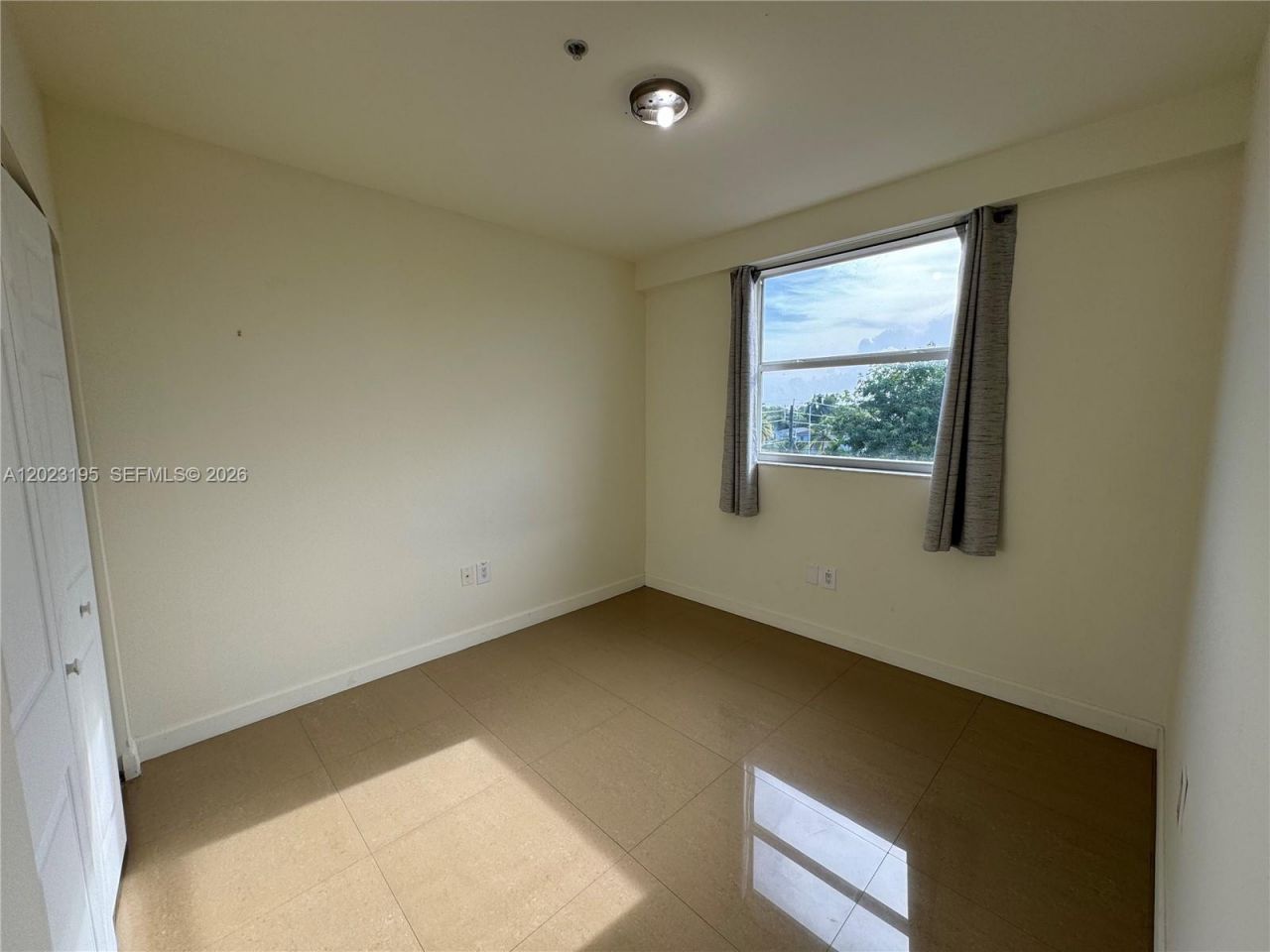 529 NE 62nd St , Unit 404, Miami, FL 33138 Photo