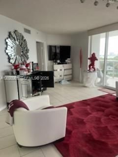 6301 Collins Ave , Unit 1206, Miami Beach, FL 33141 Photo