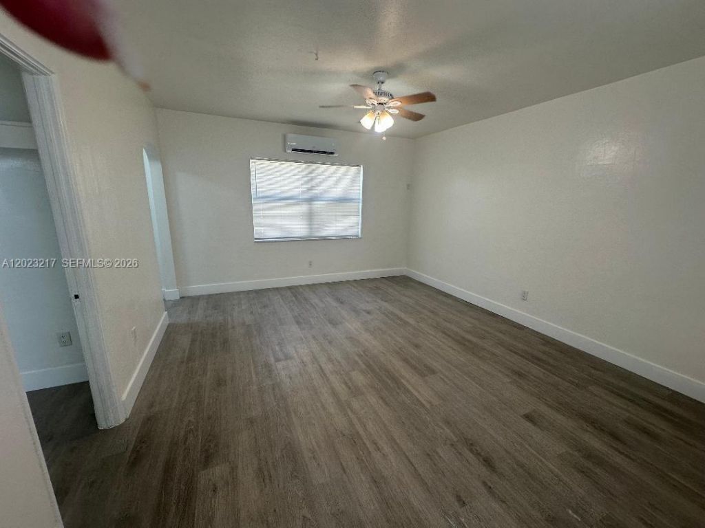 1956 Lincoln St, Unit 5, Hollywood, FL 33020 Photo