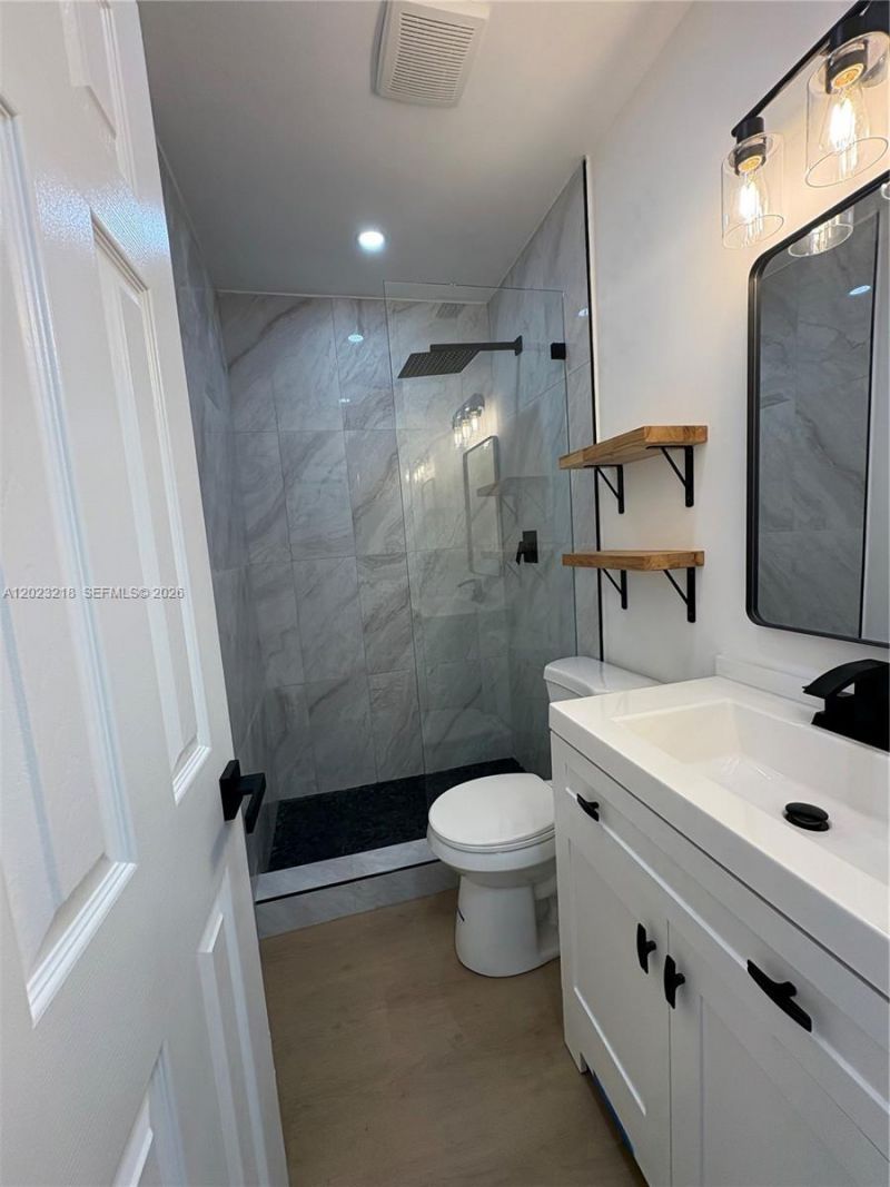 7150 SW 10th St , Pembroke Pines, FL 33023 Photo
