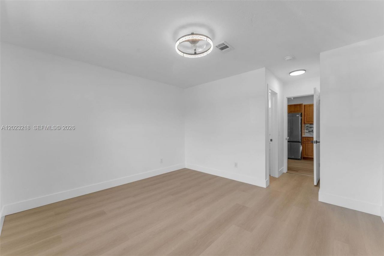 7150 SW 10th St, Pembroke Pines, FL 33023 Photo