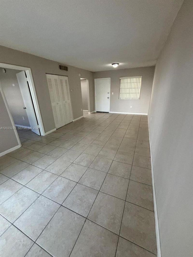 3050 S Dixie Hwy , Unit 203, Miami, FL 33133 Photo