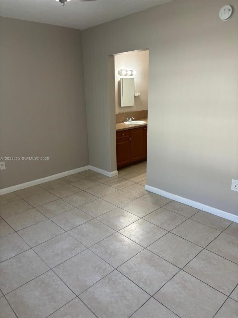 3050 S Dixie Hwy , Unit 203, Miami, FL 33133 Photo
