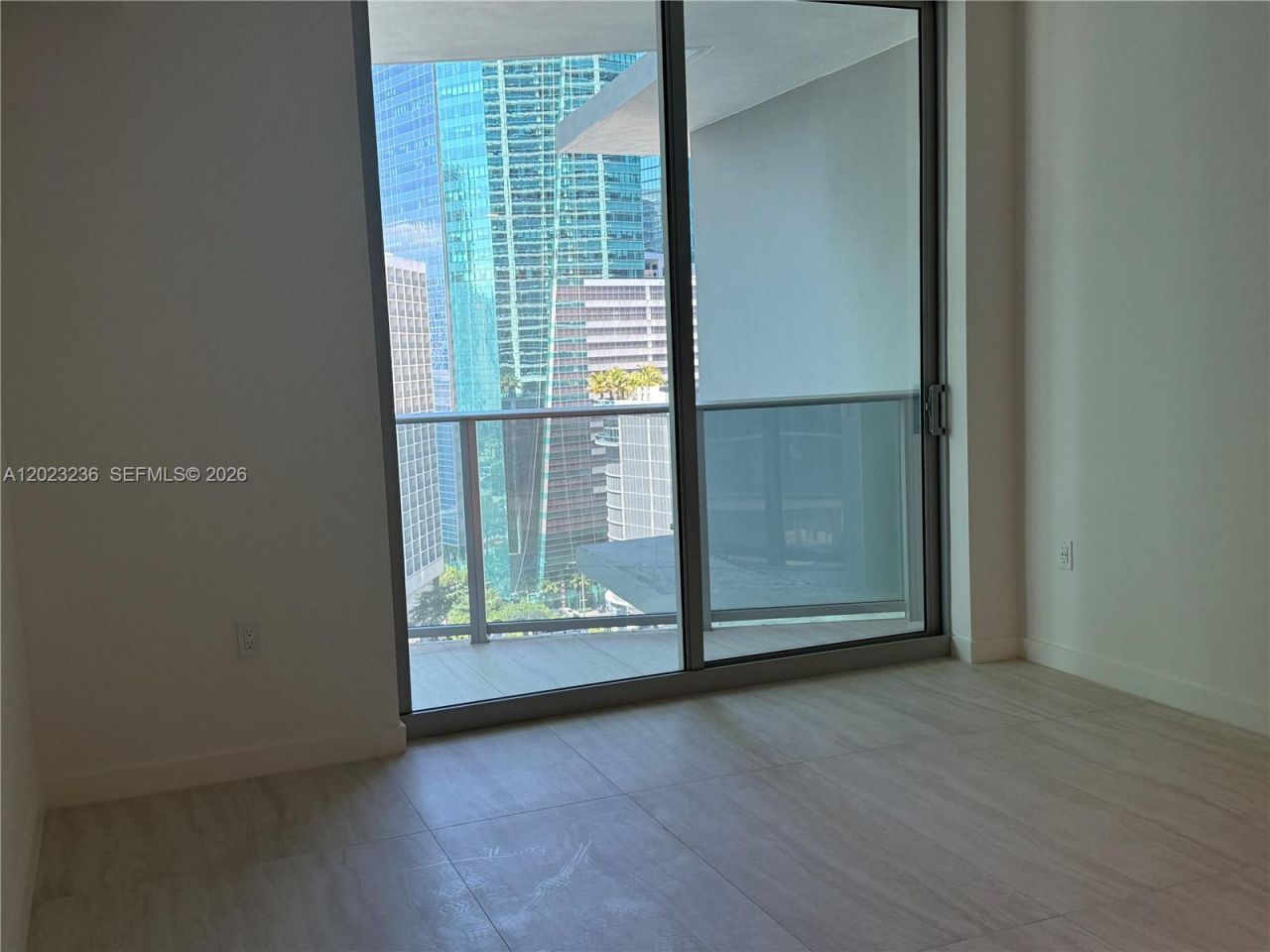 77 SE 5th St , Unit 1905, Miami, FL 33131 Photo