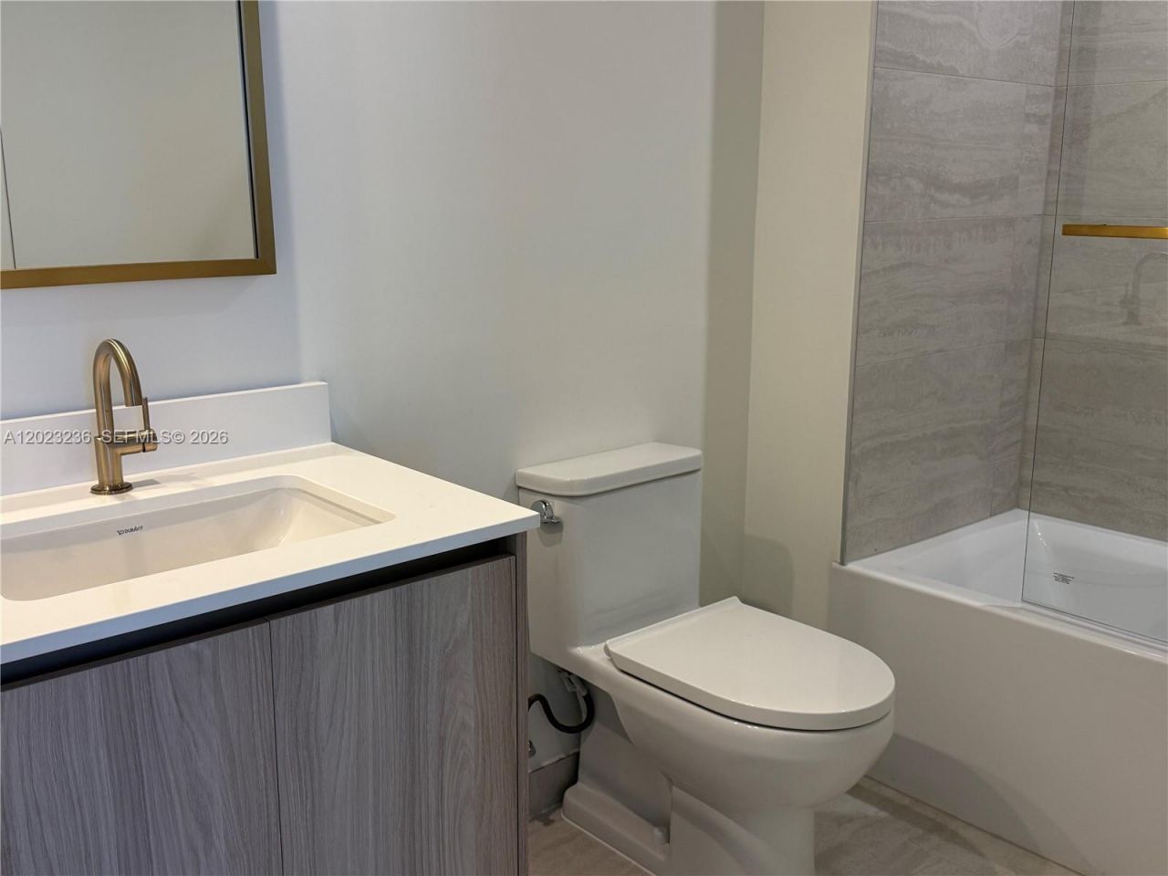 77 SE 5th St , Unit 1905, Miami, FL 33131 Photo