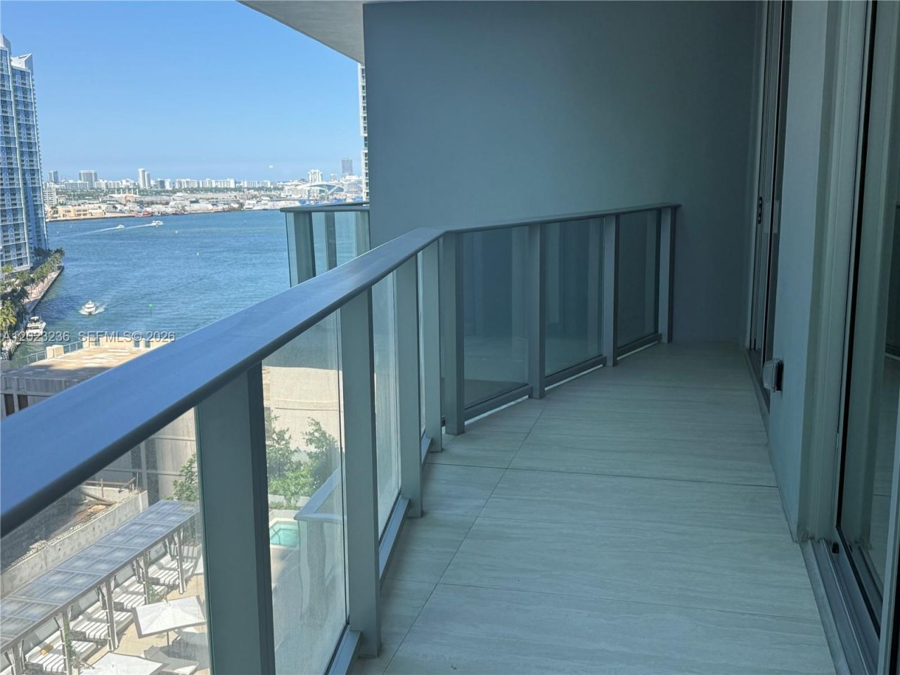 77 SE 5th St , Unit 1905, Miami, FL 33131 Photo