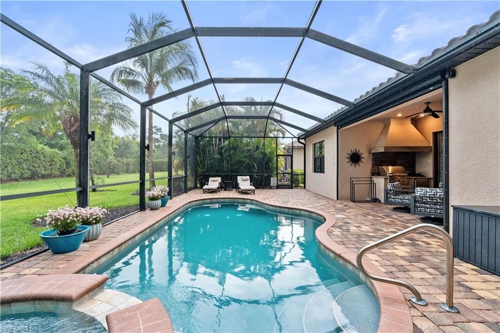 9364 Vercelli Ct , Naples, FL 34113 Photo