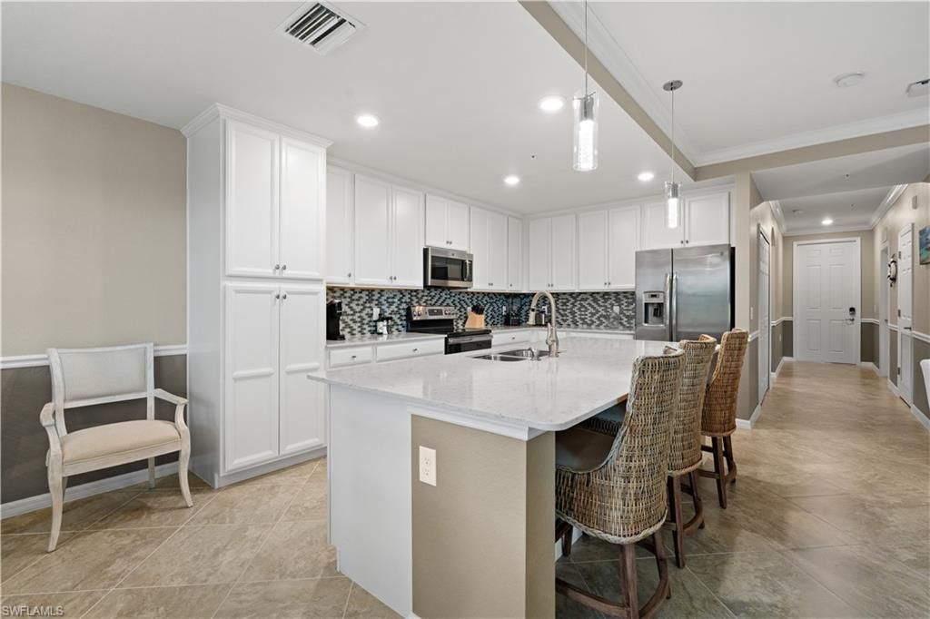 9596 Trevi Ct , Unit 5422, Naples, FL 34113 Photo