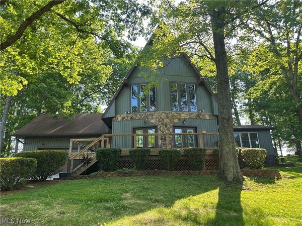 1820 Pleasant Hill Road , Parkersburg, WV 26101