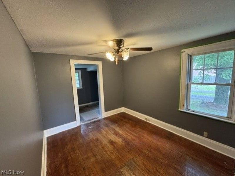 1379 E 219th Street, Euclid, OH 44117 Photo 9