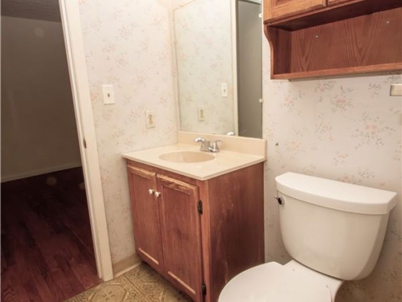 3256 Valley Forge Drive, Brunswick, OH 44212 Photo 8