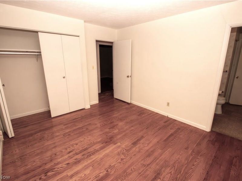 3256 Valley Forge Drive, Brunswick, OH 44212 Photo 9