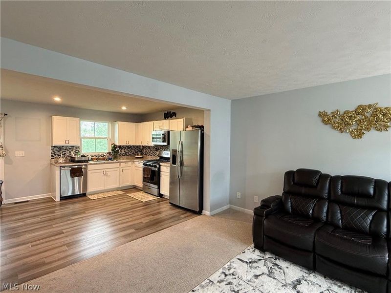 141 Grass Court, Painesville, OH 44077 Photo 8