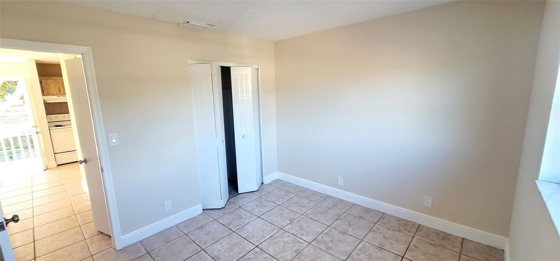 5192 NE 6th Avenue, Unit 823, Fort Lauderdale, FL 33334 Photo