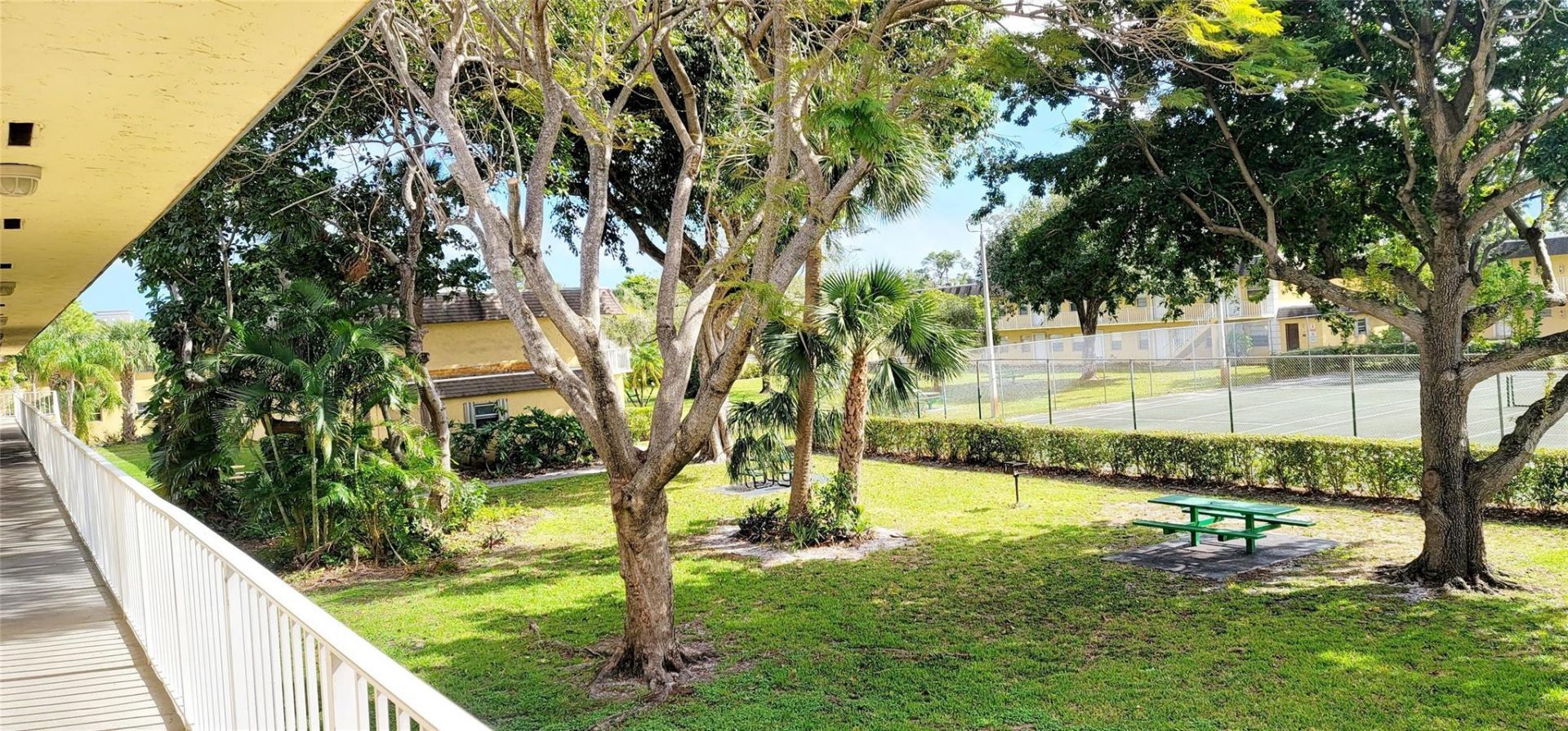 5192 NE 6th Avenue, Unit 823, Fort Lauderdale, FL 33334 Photo