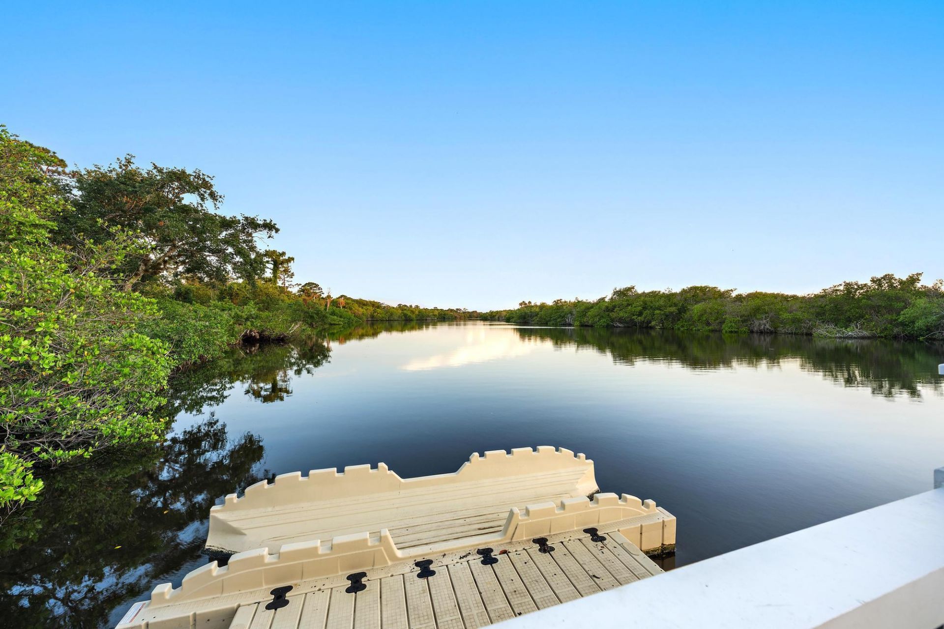 178 SW Pomeroy Street, Stuart, FL 34997 Photo