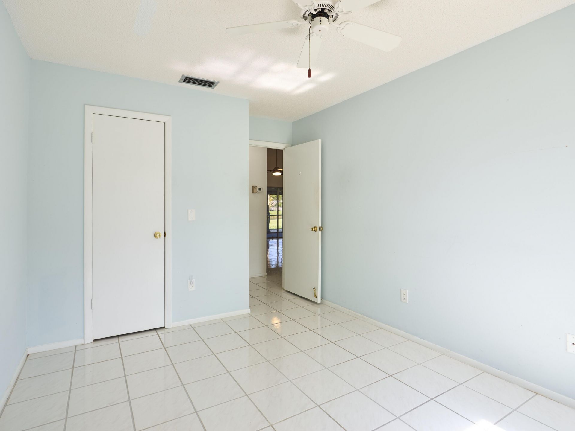 154 Ramblewood Circle, Royal Palm Beach, FL 33411 Photo