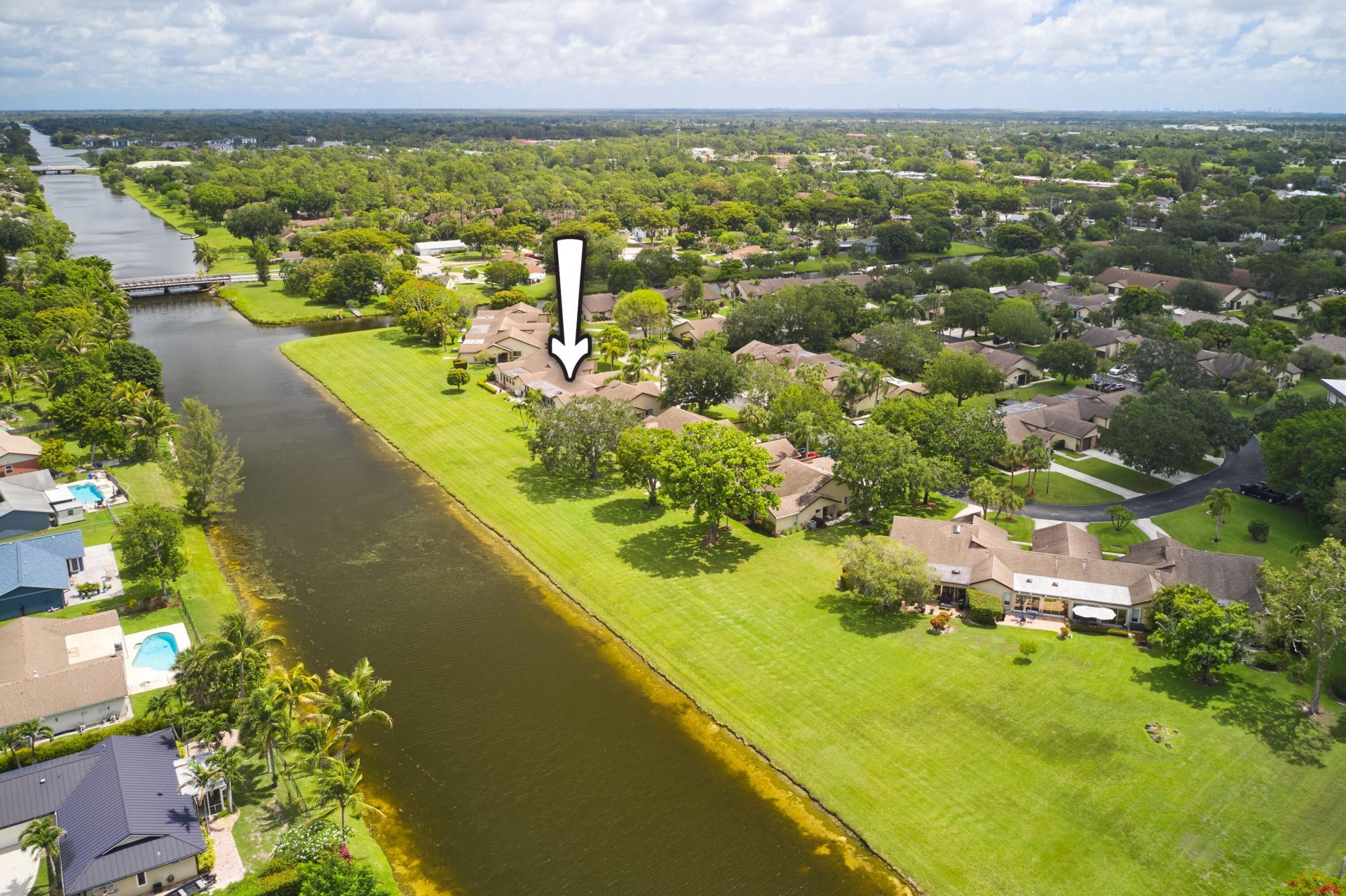 154 Ramblewood Circle, Royal Palm Beach, FL 33411 Photo