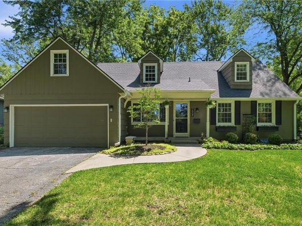 7909 Outlook Lane, Prairie Village, KS 66208