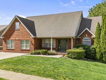 912 Hunter Trail, Mt Sterling, KY 40353