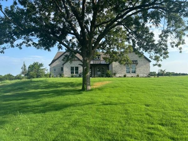 205 Cobb Road, Leonard, TX 75452