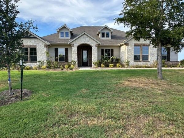 410 Cobb Road, Leonard, TX 75452