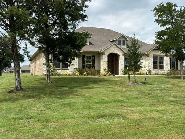 410 Cobb Road, Leonard, TX 75452