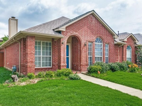 1461 Saint Gallen Lane, Lewisville, TX 75067