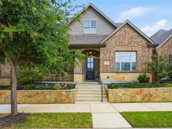 8228 Odell Street, North Richland Hills, TX 76182