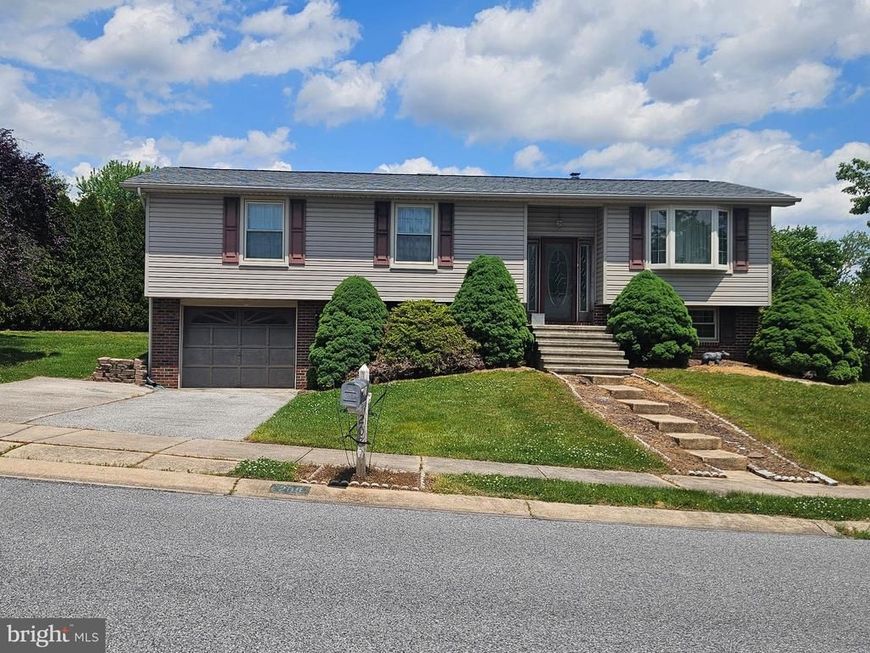 208 Willow Drive , Dover, PA 17315 Main Photo