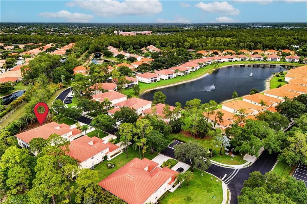 509 Robin Hood Cir , Unit 202, Naples, FL 34104 Photo