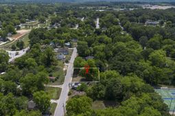 819 Floyd Street  photo 4