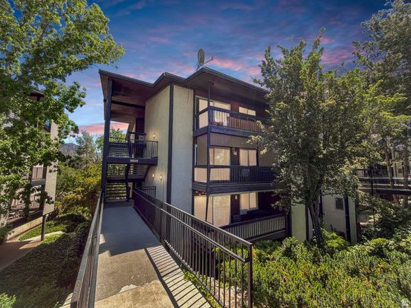 4953 S EASTRIDGE LN , Unit 143, Salt Lake City, UT 84117