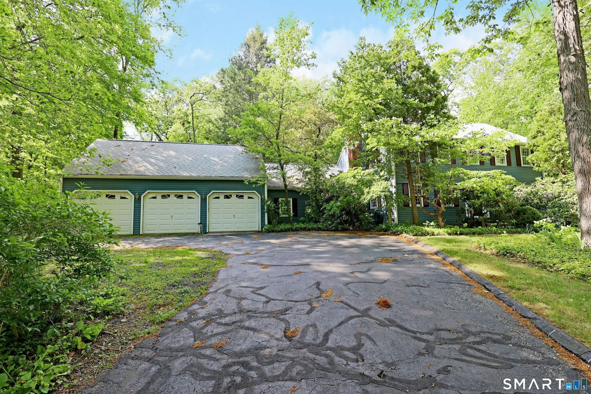 35 Deer Spring, Redding, CT 06896 Main Photo