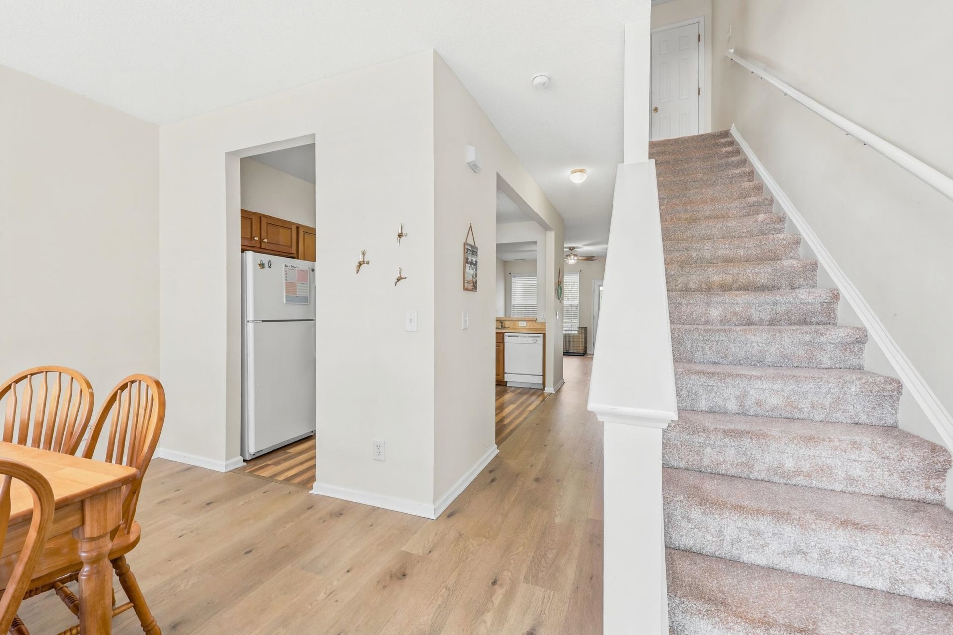 120 Olde Towne Way  Photo 5