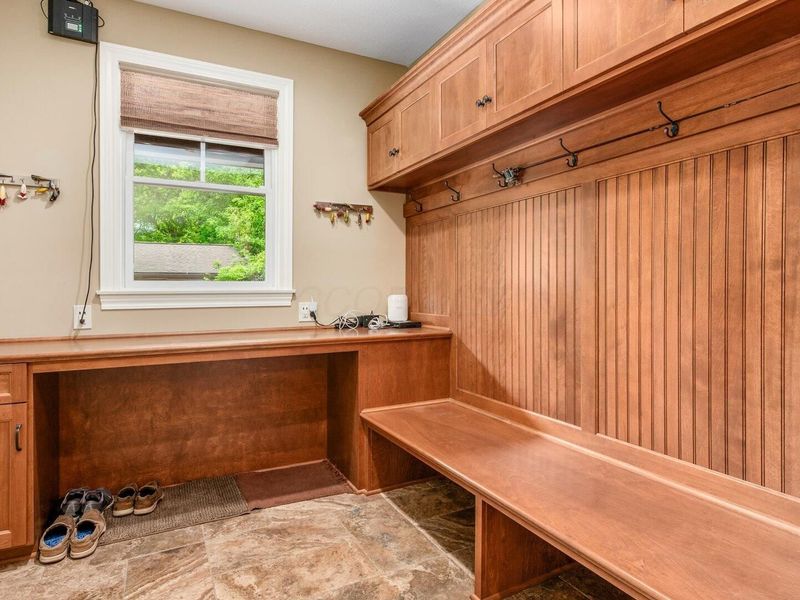 370 Bass Lane, Senecaville, OH 43780 Photo 4