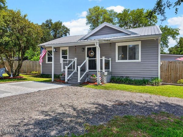 4075 SUNRISE FARMS Road, Middleburg, FL 32068