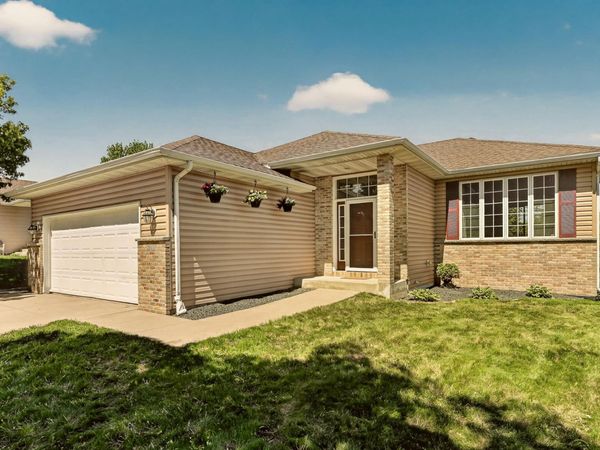 2813 Ashland Place NW, Rochester, MN 55901
