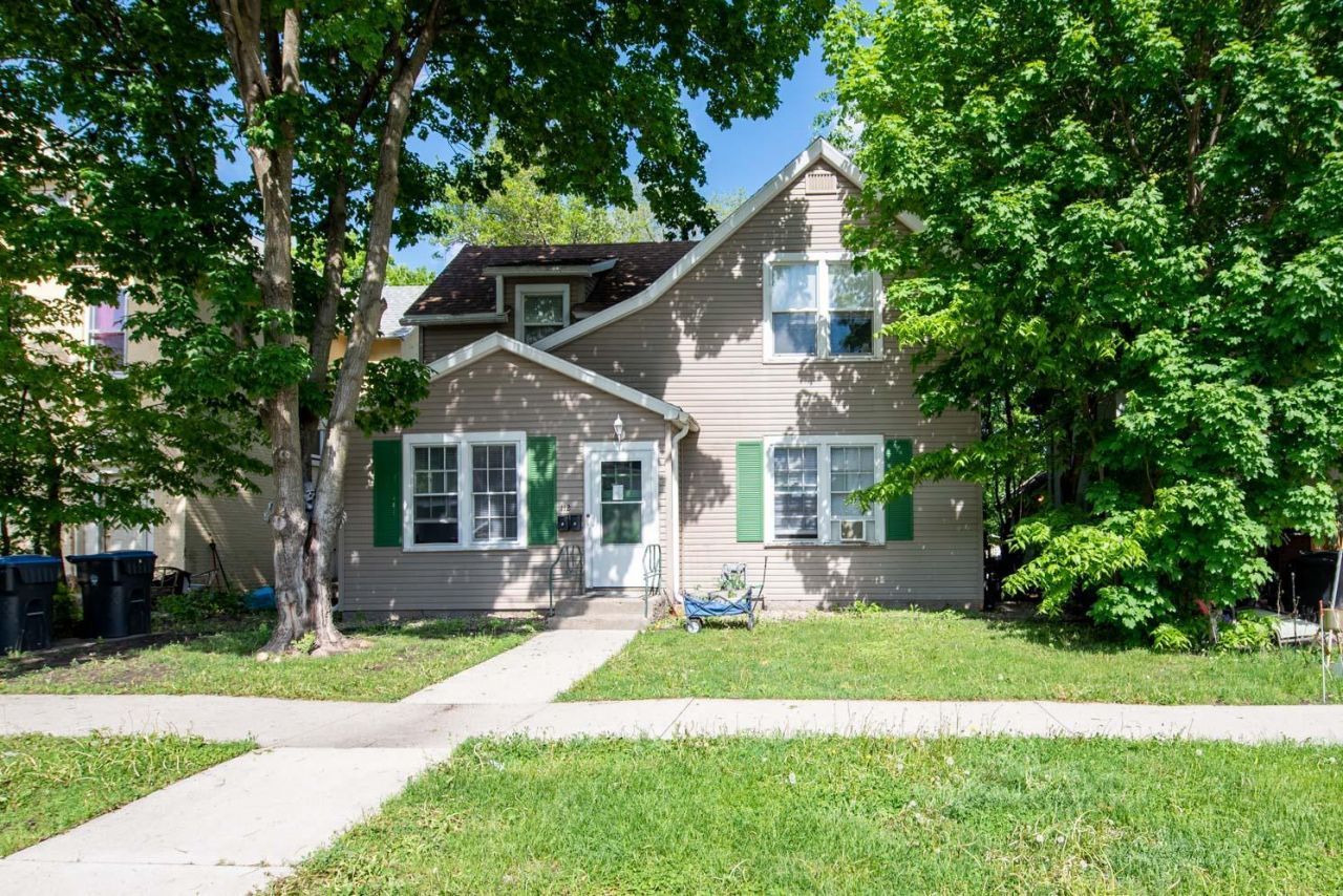 112 S 5th Street, Mankato, MN 56001 Main Photo